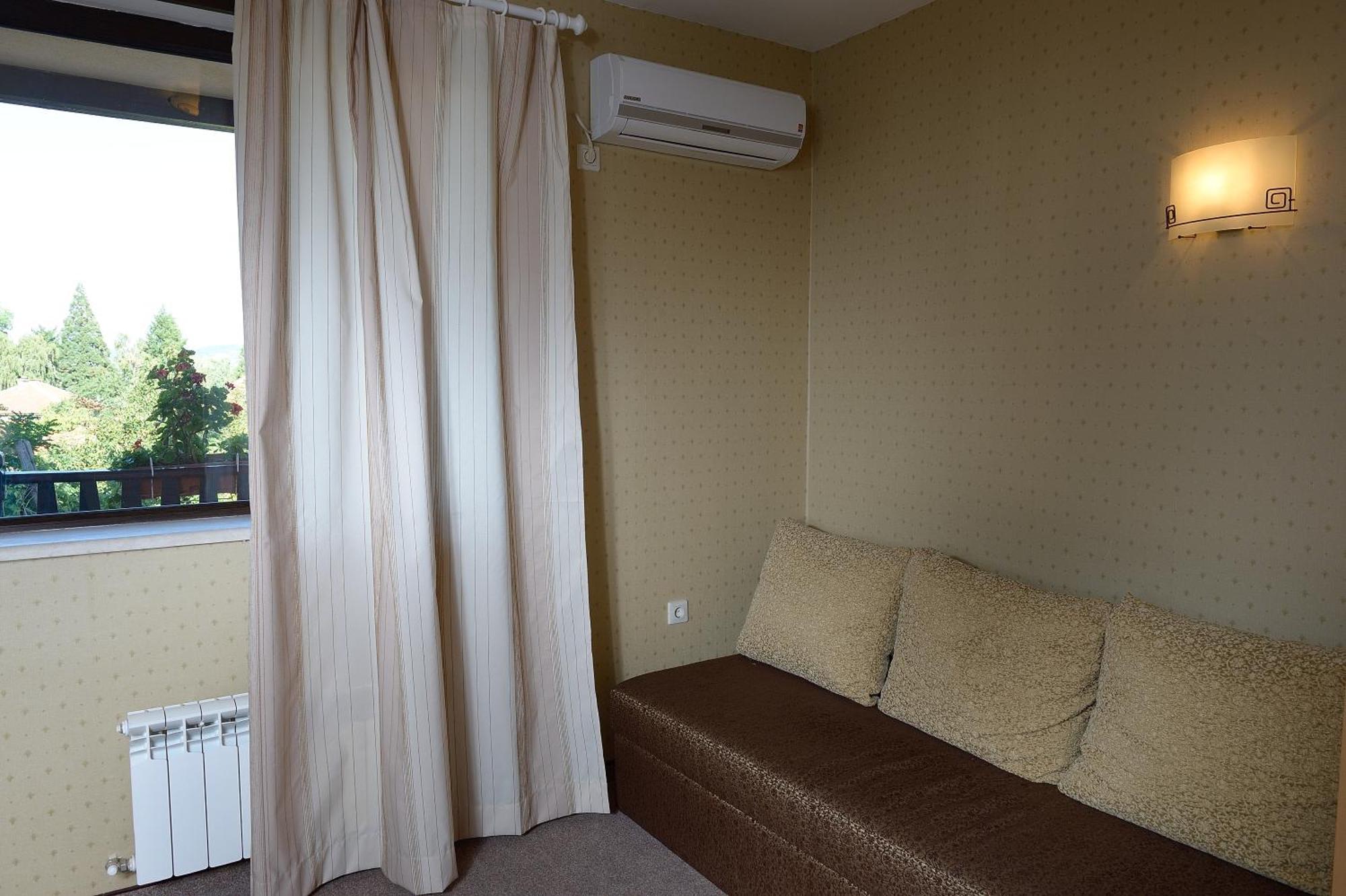 Hotel Demetra Berkovica Pokoj fotografie